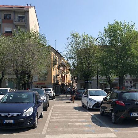La Canonica - Charming Self-Catering Apartments In Nizza Monferrato Bagian luar foto