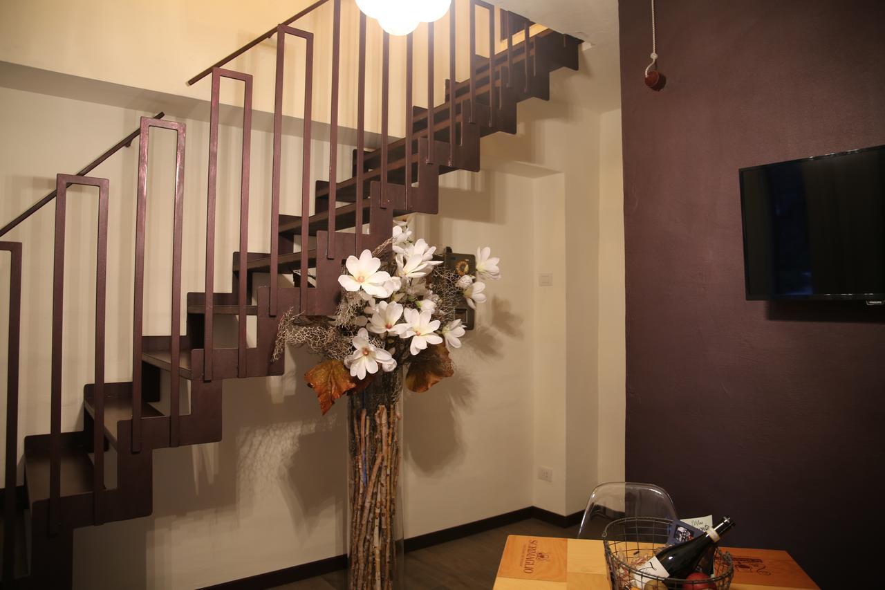 La Canonica - Charming Self-Catering Apartments In Nizza Monferrato Bagian luar foto