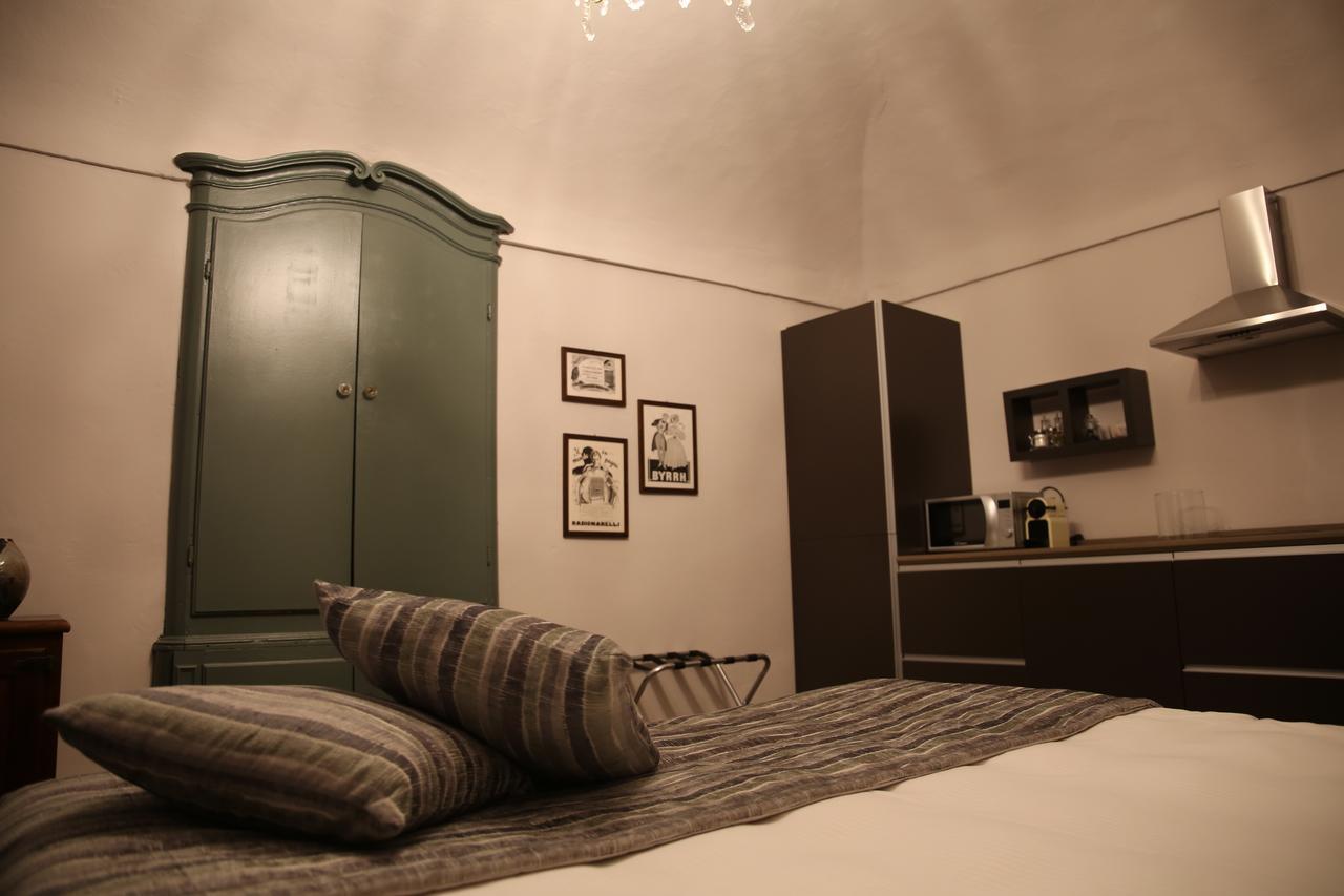 La Canonica - Charming Self-Catering Apartments In Nizza Monferrato Bagian luar foto