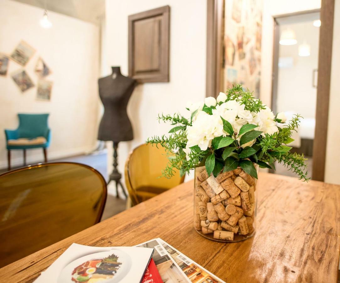 La Canonica - Charming Self-Catering Apartments In Nizza Monferrato Bagian luar foto