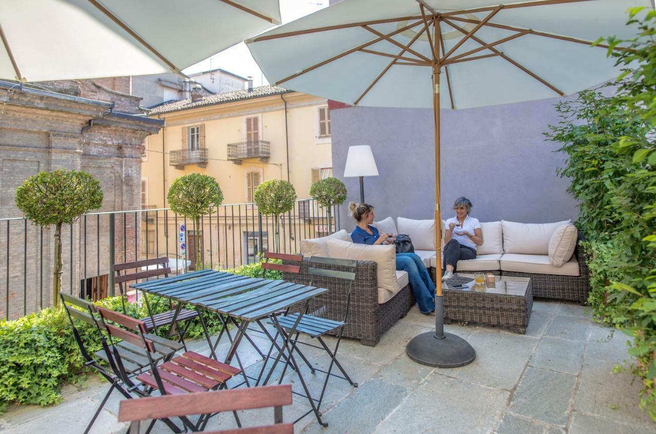 La Canonica - Charming Self-Catering Apartments In Nizza Monferrato Bagian luar foto